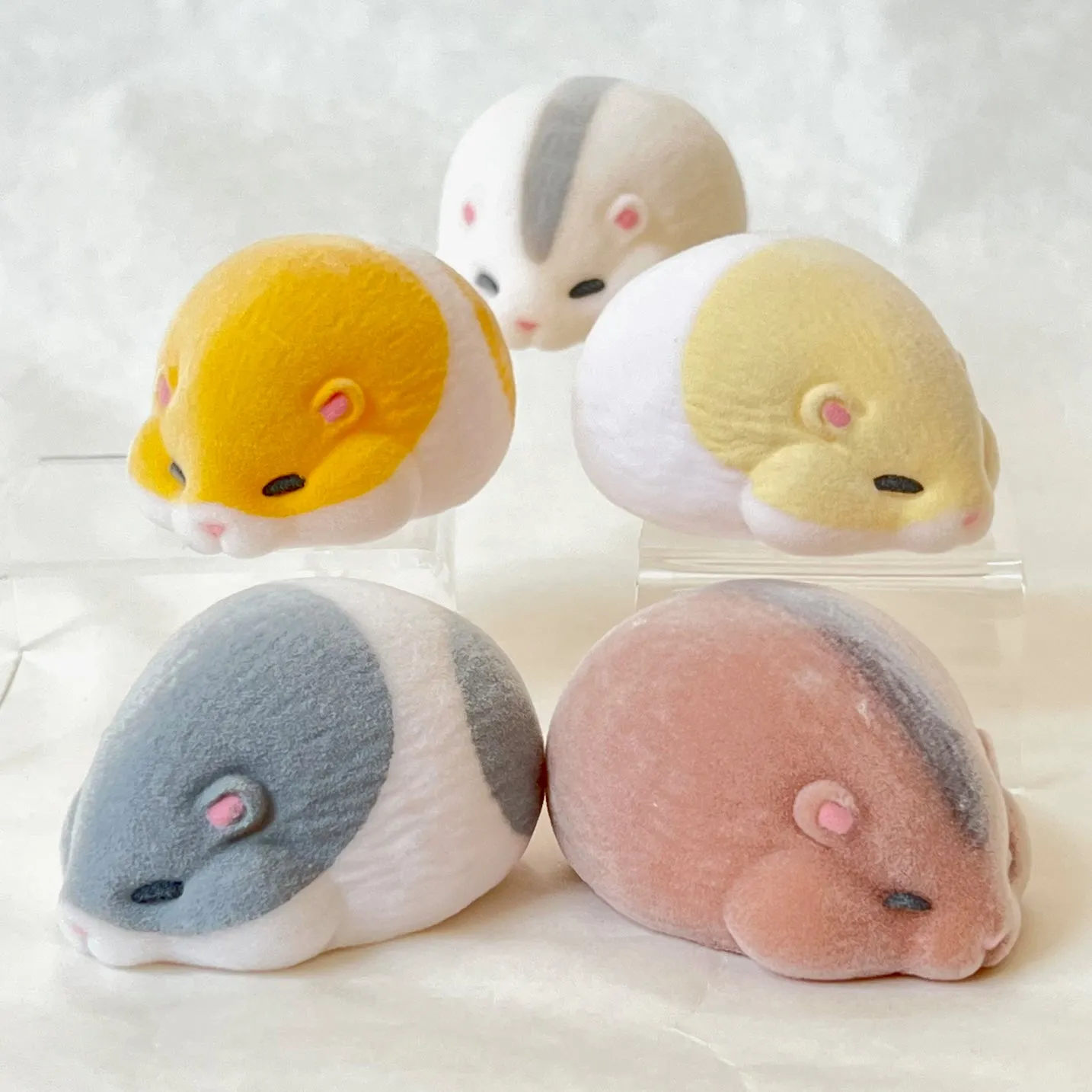 X 70228 Tsumucco Hamster Vol.2 Figurine Capsule-DISCONTINUED