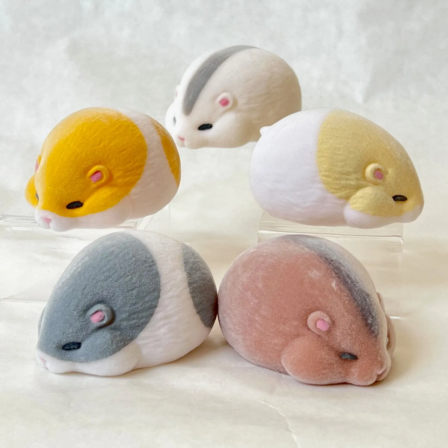 X 70228 Tsumucco Hamster Vol.2 Figurine Capsule-DISCONTINUED