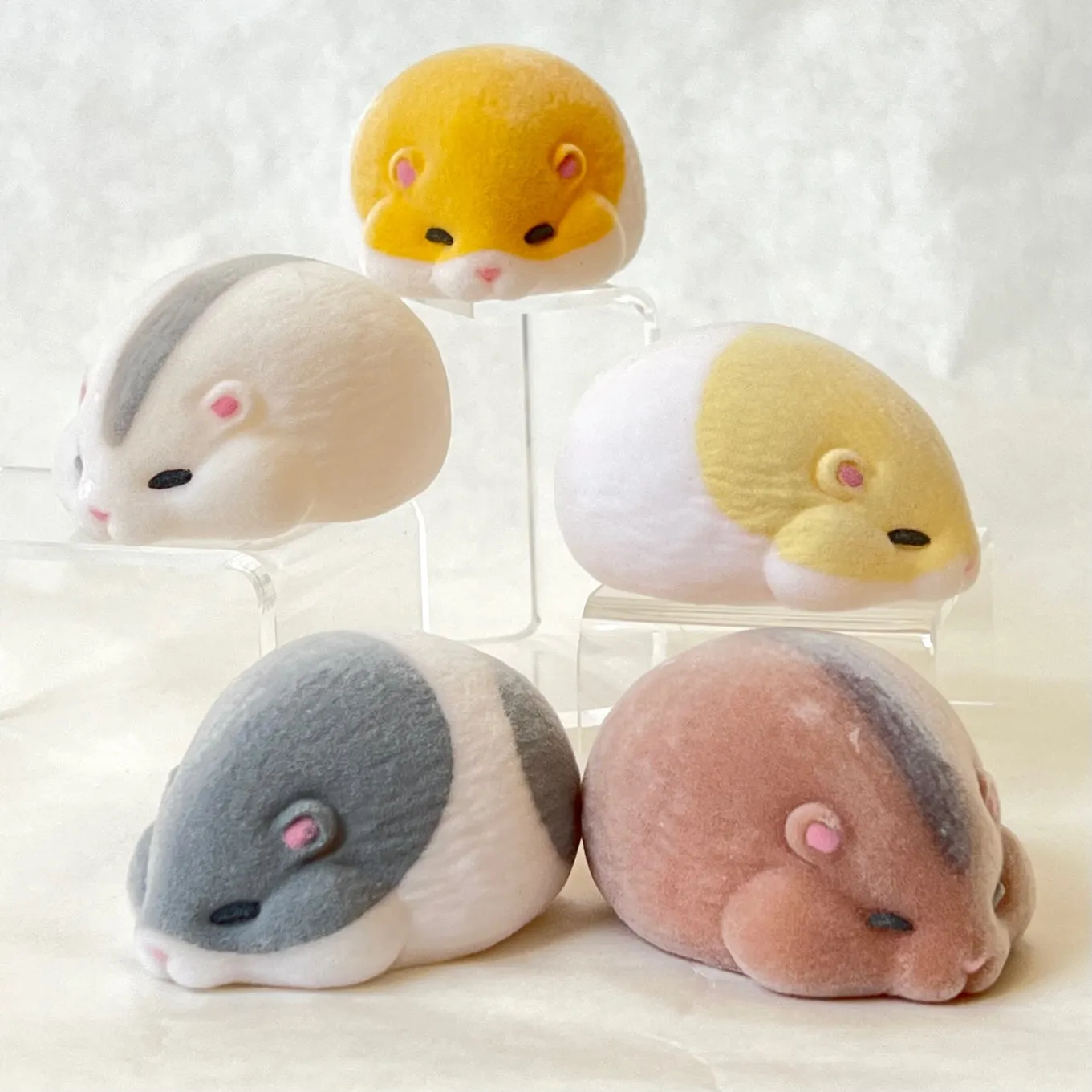 X 70228 Tsumucco Hamster Vol.2 Figurine Capsule-DISCONTINUED