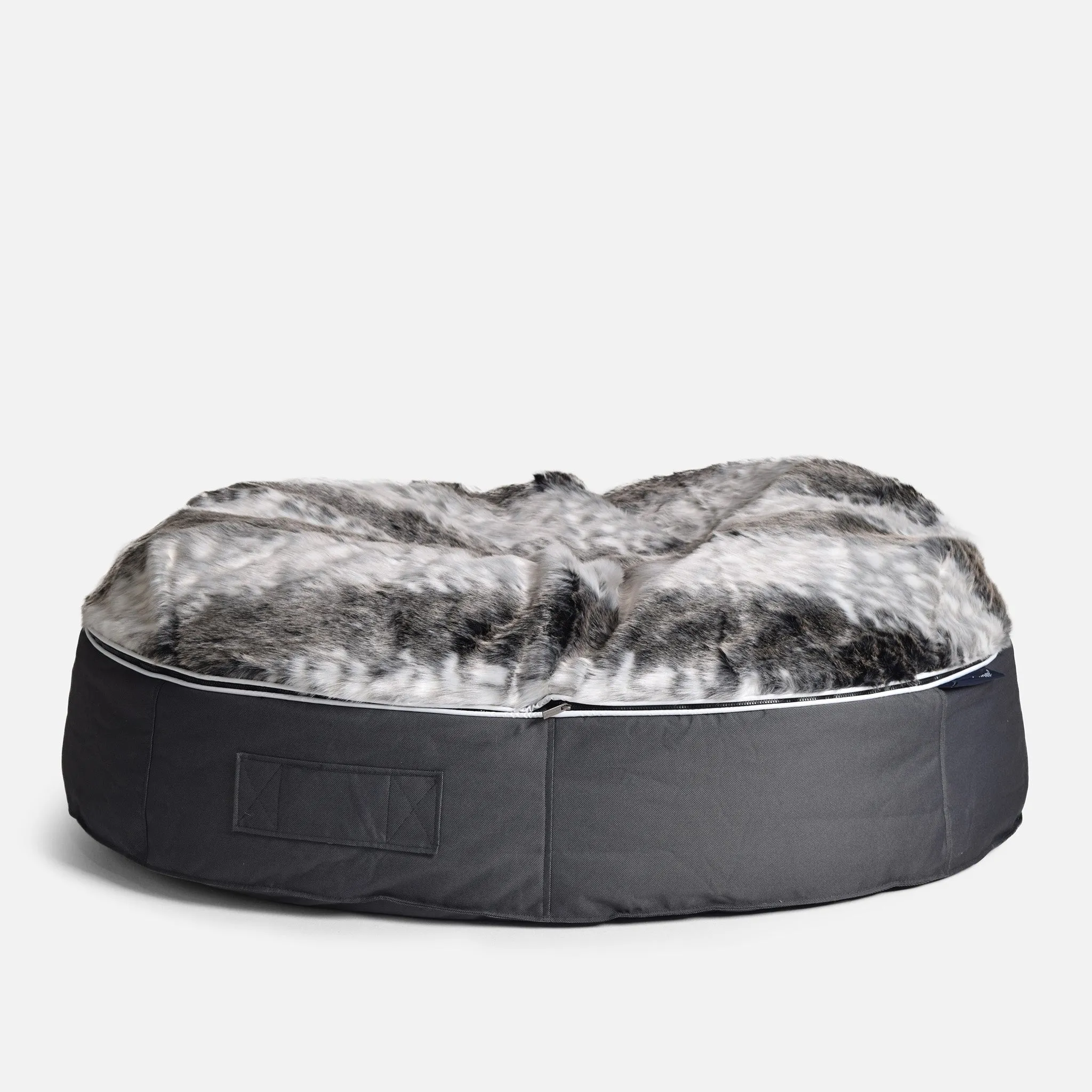 XXL Luxury Dog Bed - Interior/Outdoor